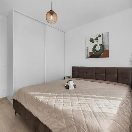 Sunny, Brand New, Luxury Apartman *